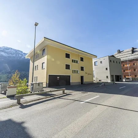 Chesa Bellavista - *