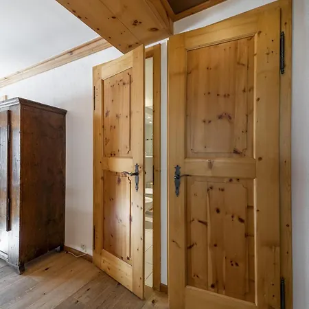 Apartmán Chesa Bellavista - *
