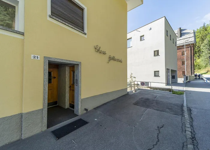 Chesa Bellavista - *